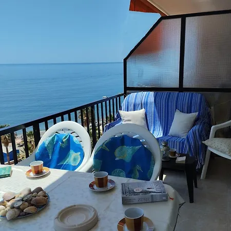 Playa Carina شقة