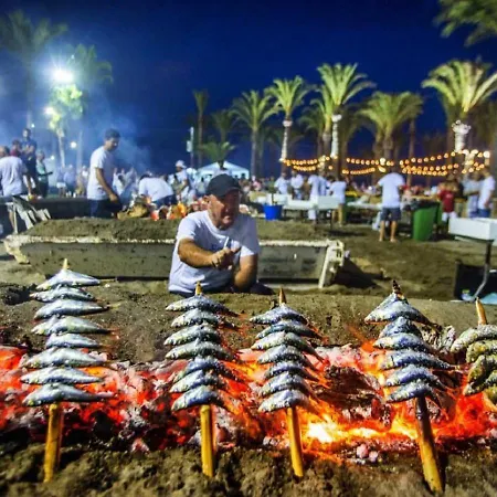 Playa Carina شقة فوينخيرولا